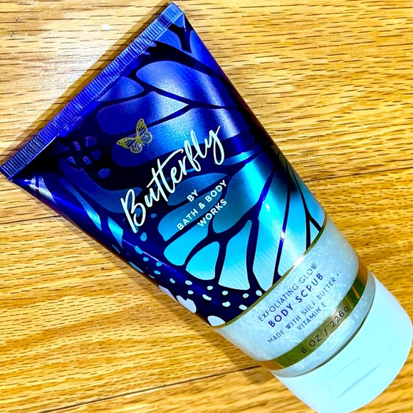 NWT Bath & Body Works Butterfly Exfoliating Glow Body Scrub - Picture 1 of 1